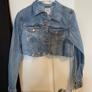 BDG CROPPED JEAN JACKET